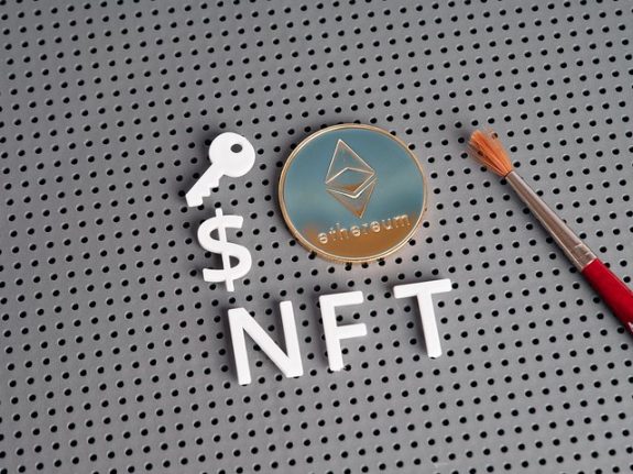 Integración-de-NFTs-con-bienes-físicos